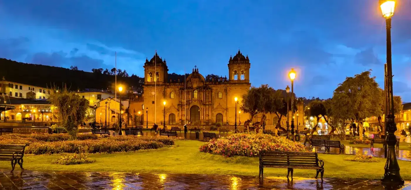 Plaza de Armas Cusc | Llama Explora Peru